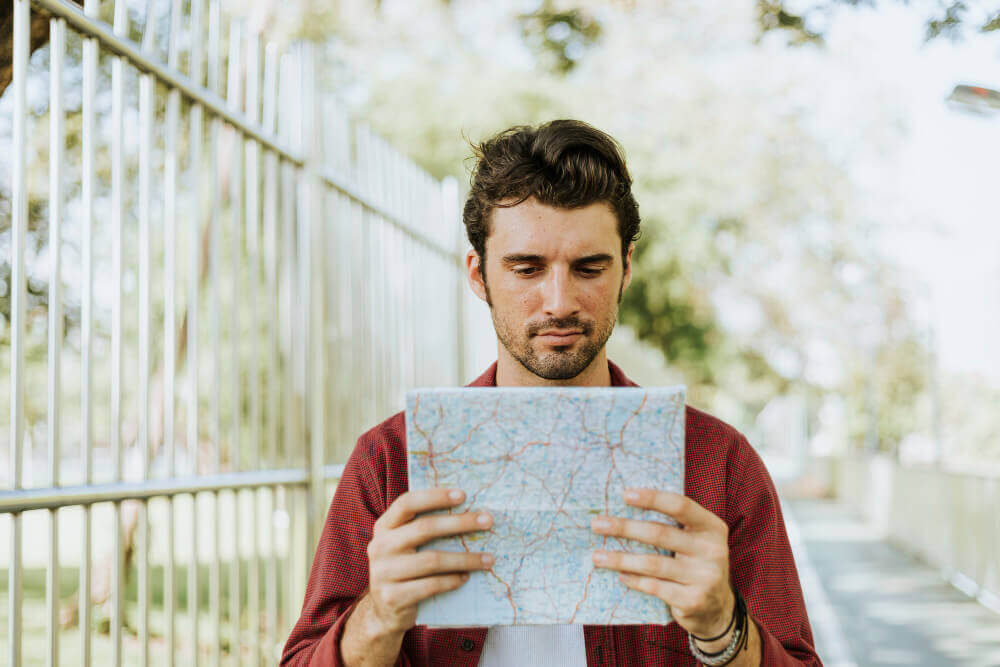 Comment localiser une personne gratuitement ? [Guide américain]
